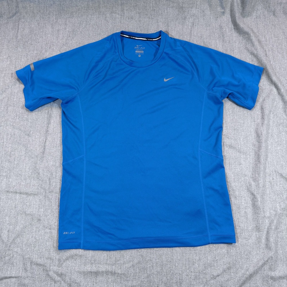 Nike Miler Shirt Mens Medium Dri-Fit Running Recycled‎ Polyester Athletic Tee